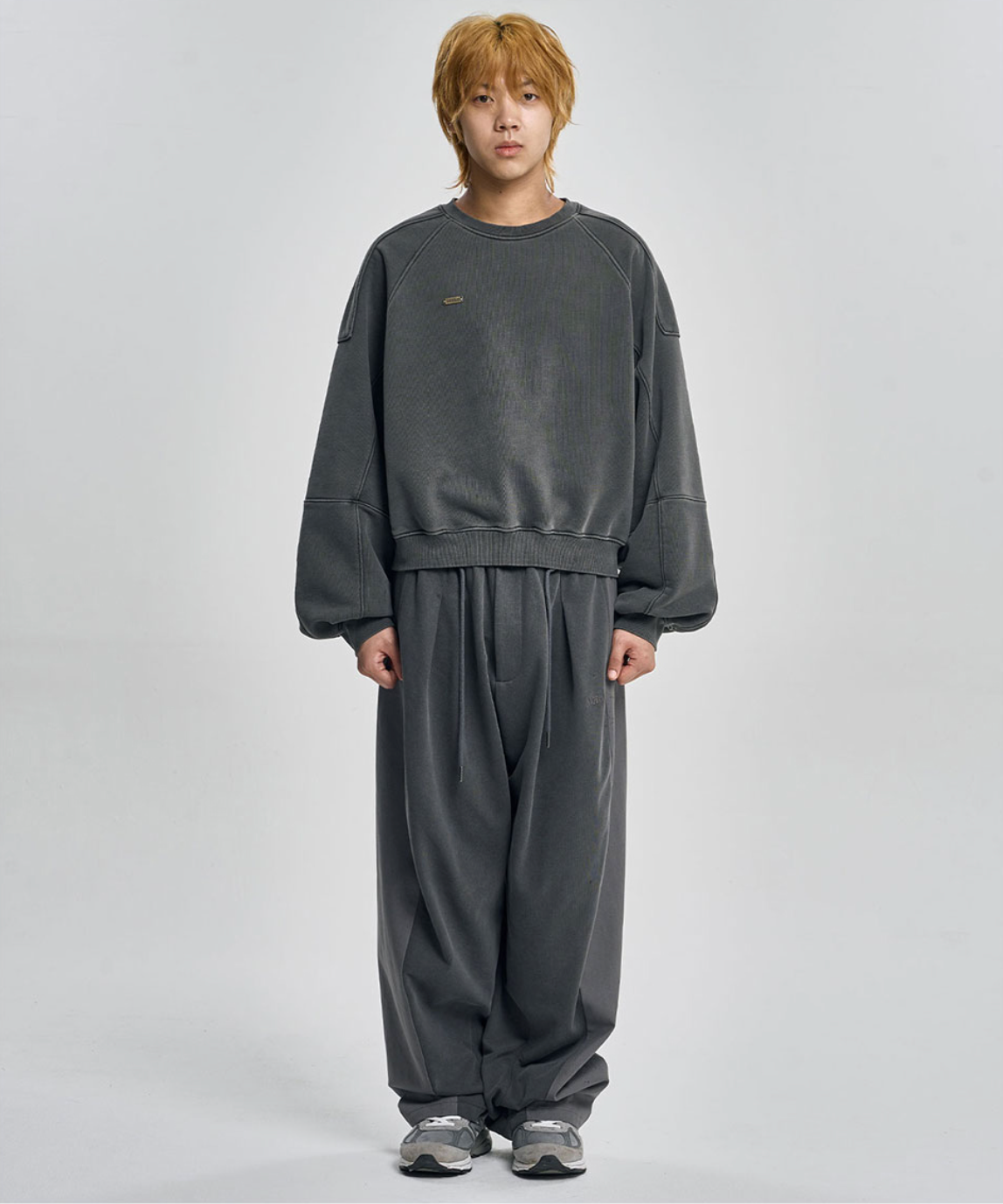 Vintage Panel Cropped Sweatshirt