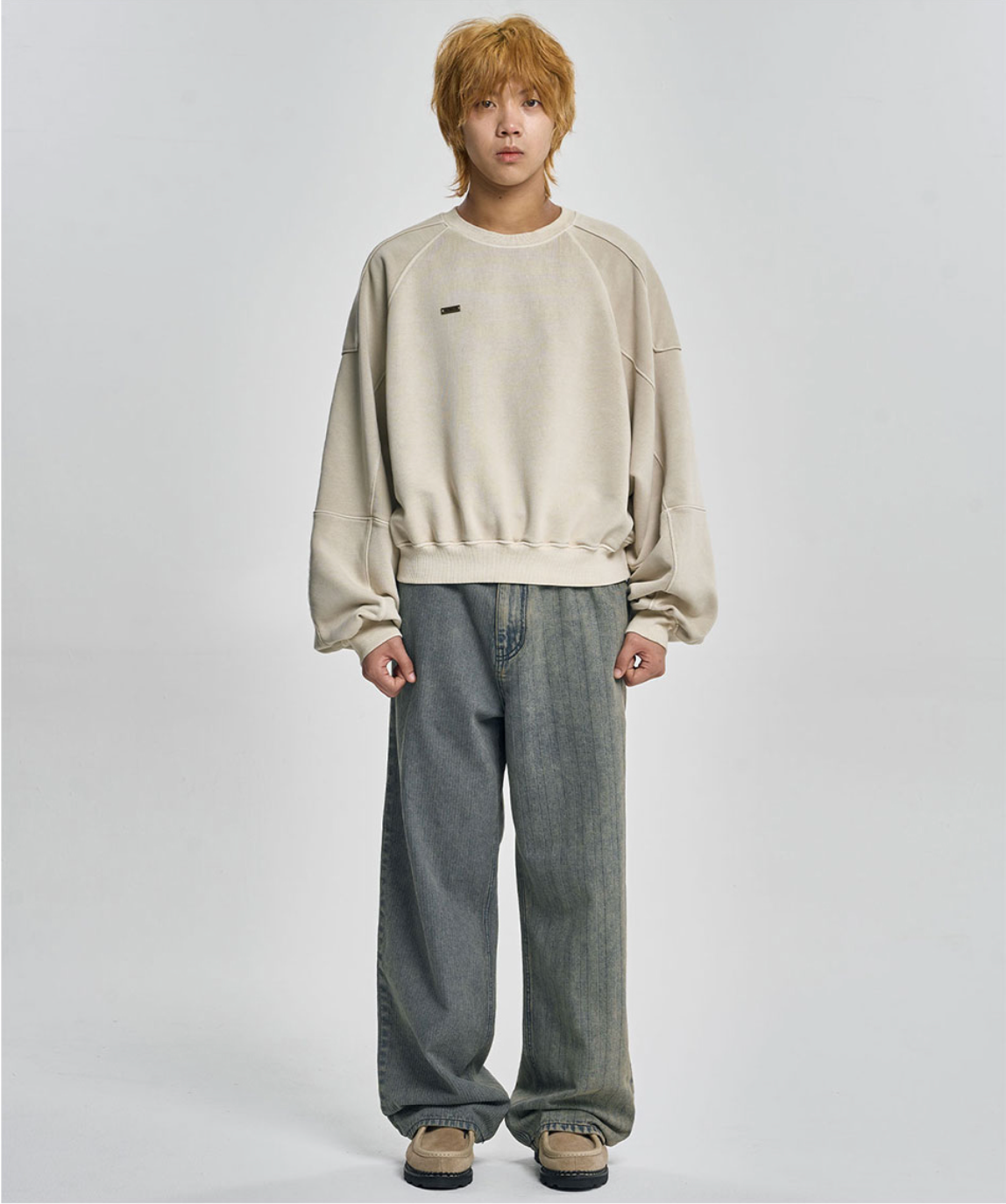 Vintage Panel Cropped Sweatshirt